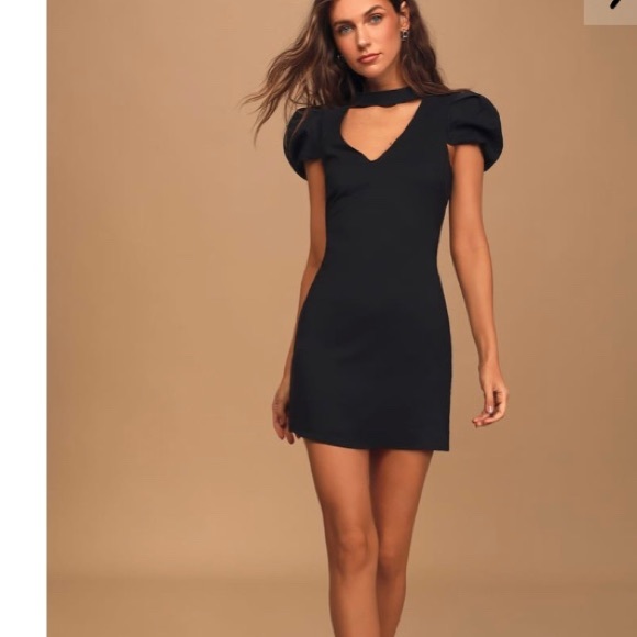Lulus Dresses & Skirts - 💕3 for $30💕 BNWT Lulus Black Puff Sleeve Backless Mini Dress